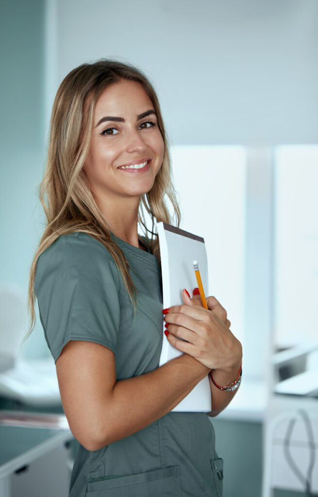 Comment déléguer l’administratif réduit le stress des professionnels de santé ? 2