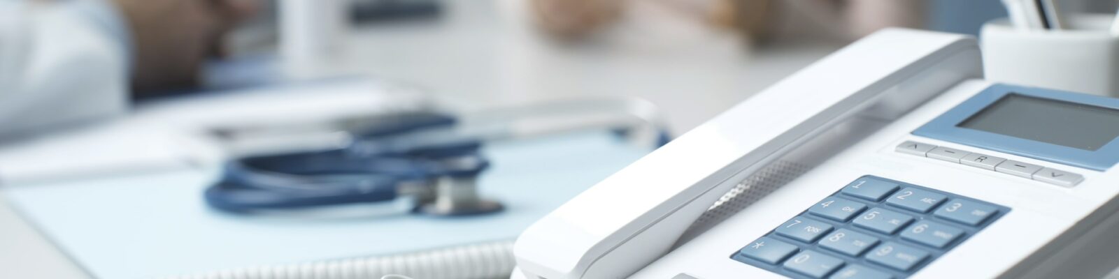 Jeune médecin libéral : comment gérer vos appels sans être dérangé en consultation?